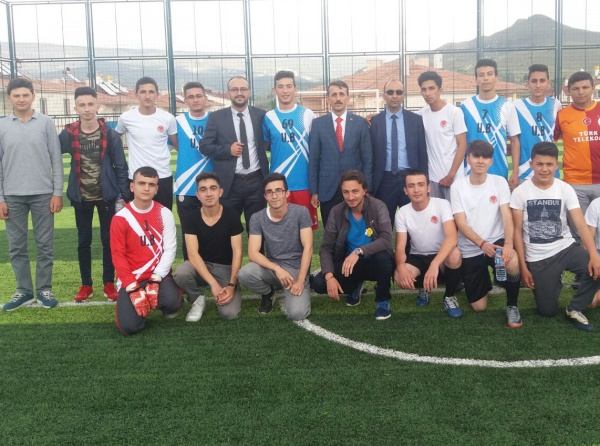 Okulumuz Sınıflar Arası Futbol Turnuvası Sona Erdi